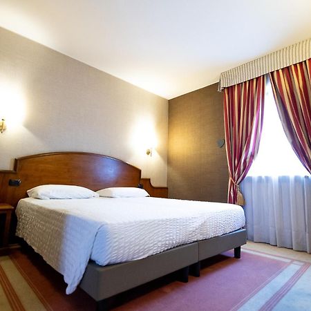 Hotel Rendez Vous Chatillon Exterior photo